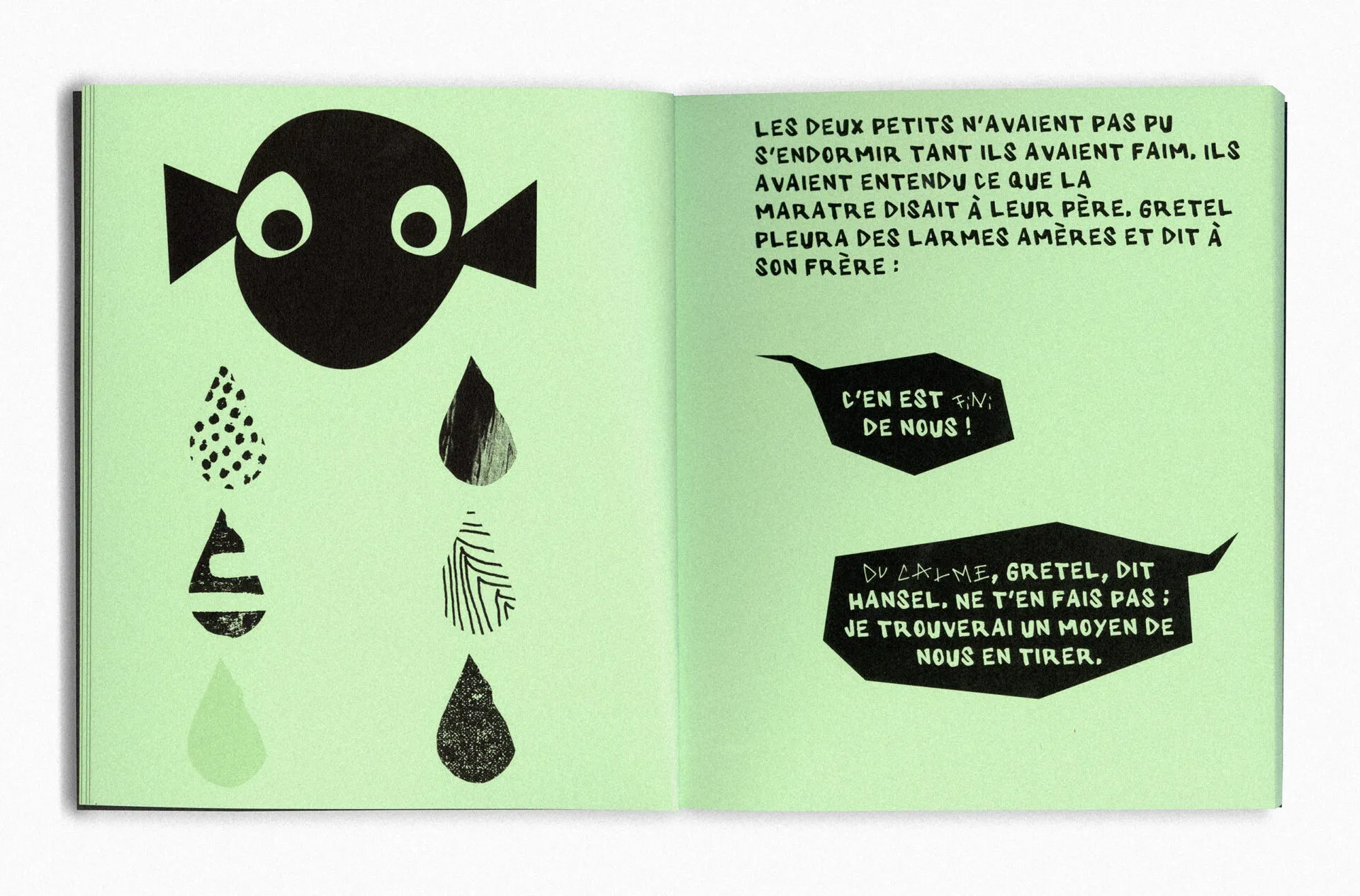Double page verte de l’édition Hansel & Grettel avec un personnage noir et des gouttes